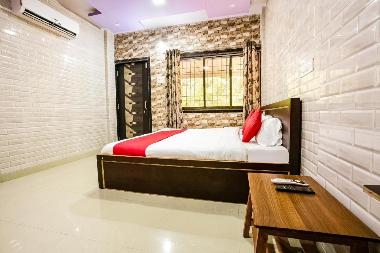 Oyo 63030 Mhatre Farm & Resort Chinchani Eksteriør bilde